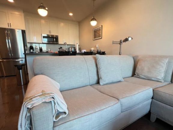 3rd image of 434 McGrath Hwy #407A