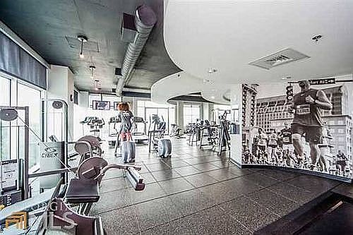 5th image of 250 Pharr Rd #1005