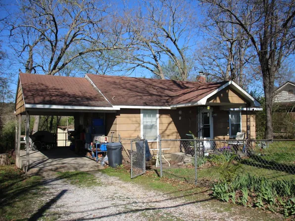 1116 N Panther Ave, Yellville, AR 72687