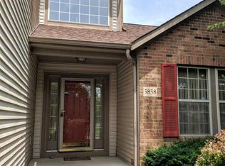 5858 Whitestone Dr, Columbus, OH