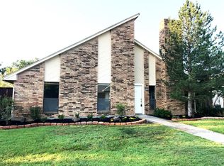 2020 Arles Ln, Carrollton, TX 75007