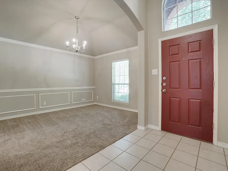 1612 Balboa Ln — Photo 5