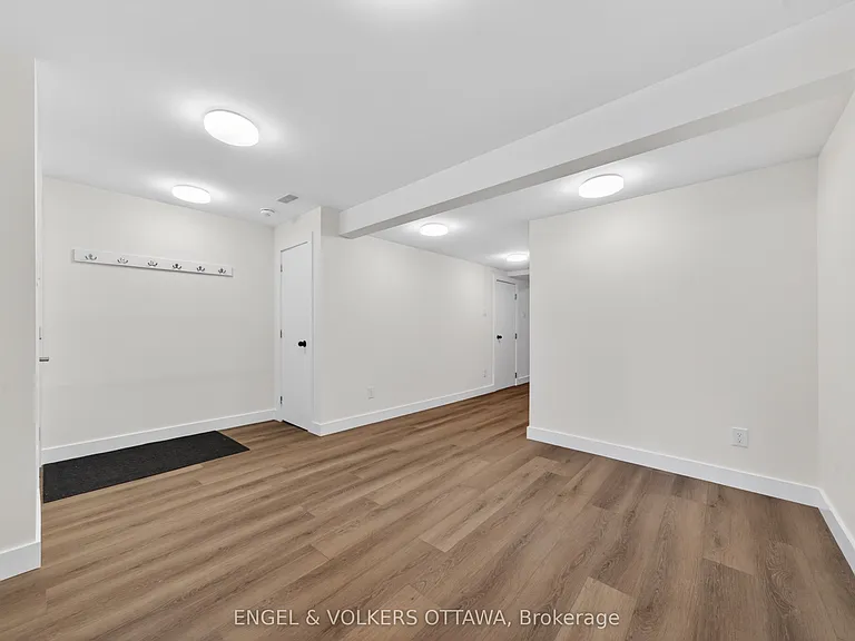 175 James St #B — Photo 6