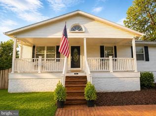 7601 Rudyard St, Falls Church, VA 22043