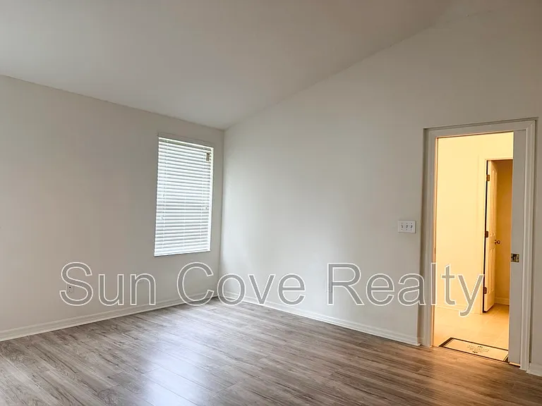 24927 Siena Dr — Photo 7