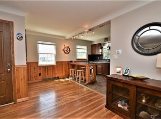 2189 Green Ridge Dr, Wickliffe, OH 44092