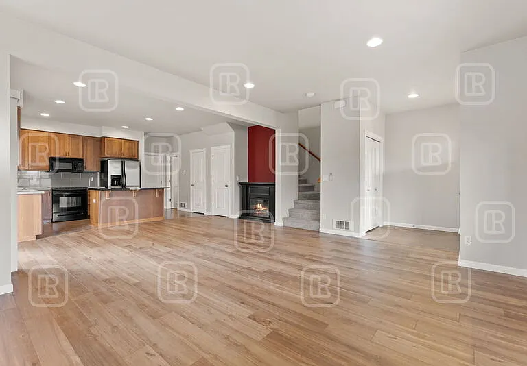 1840 N Willamette Rd — Photo 5