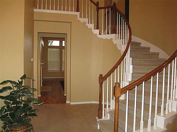2nd image of 13959 Elm Trail Ln