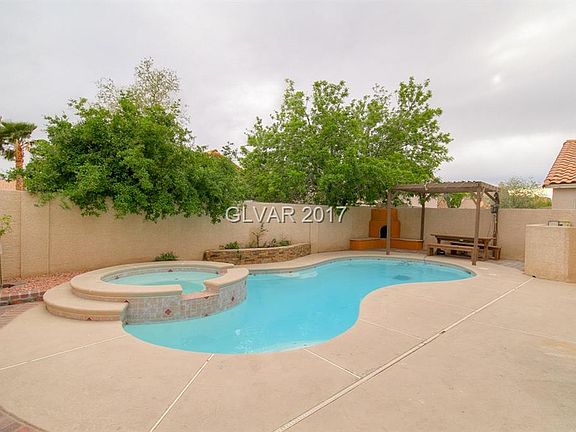2nd image of 1833 Badger Canyon Ave