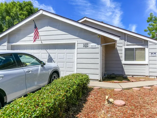 2251 Green Blossom Ct, Rancho Cordova, CA 95670