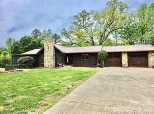 100 Steffey Ln, Taylorsville, NC 28681