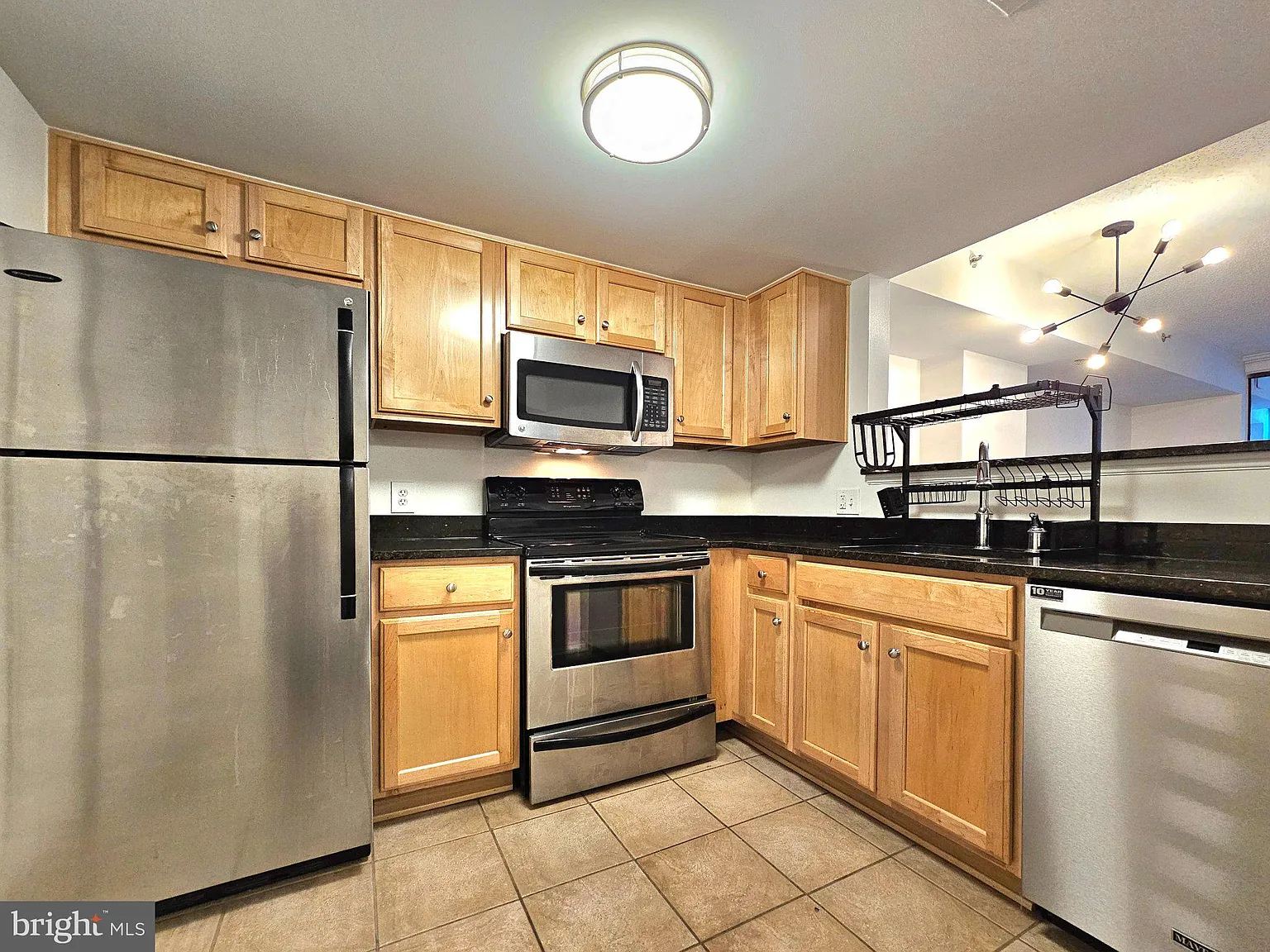 1 bed, 1.0 bath, 623 sqft, $2,350 — Photo 4