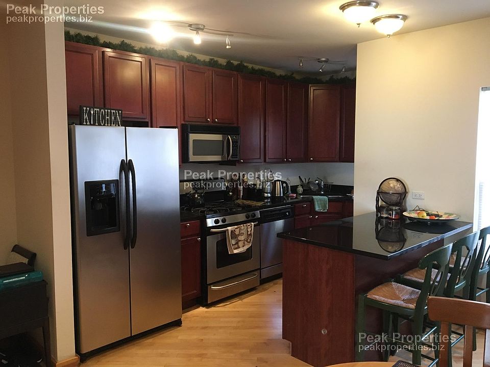1st image of 1621 W Columbia Ave APT 1