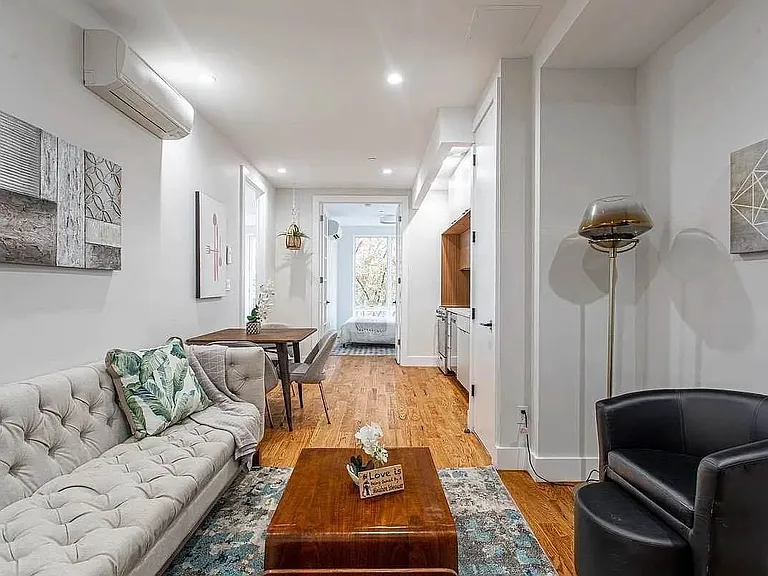 250 Lenox Rd #7C — Photo 1