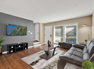 275 E Forteen Mile Rd #275, Birmingham, MI 48009