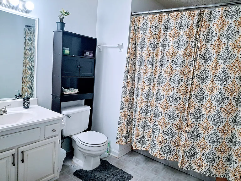 912 S Carleton Ct — Photo 9