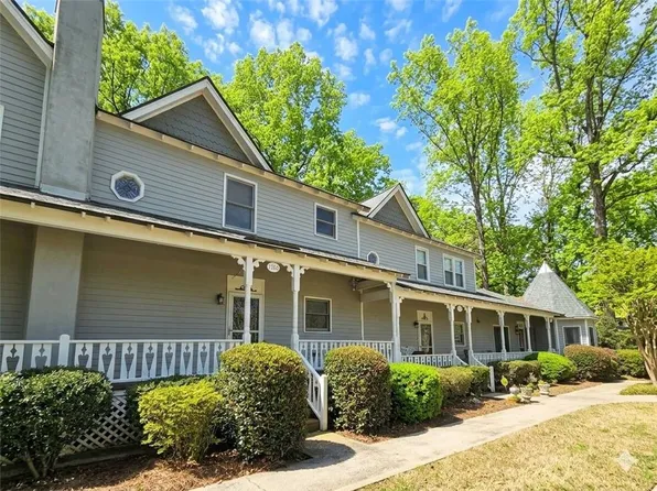 1426 Cambridge Cmn, Decatur, GA 30033