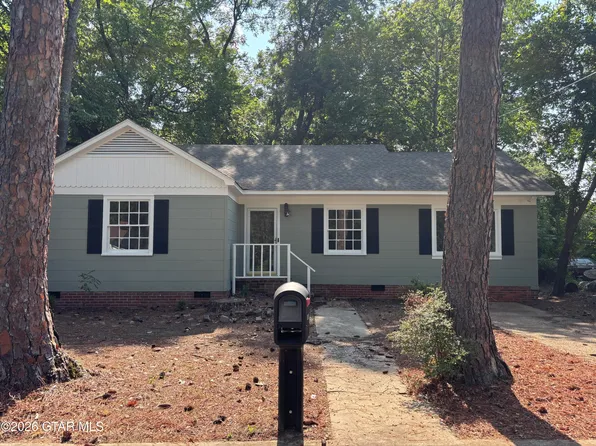 305 14th St N, Columbus, MS 39701