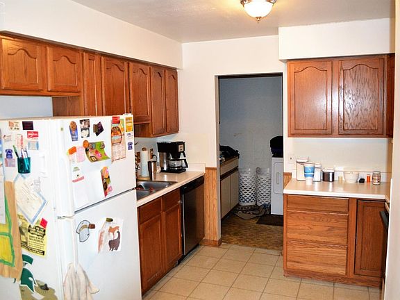 4th image of 177 Robinhood Dr