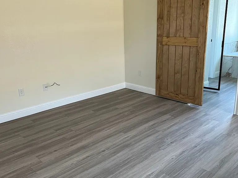2338 Old Ironsides Rd — Photo 14