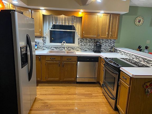 5th image of this home