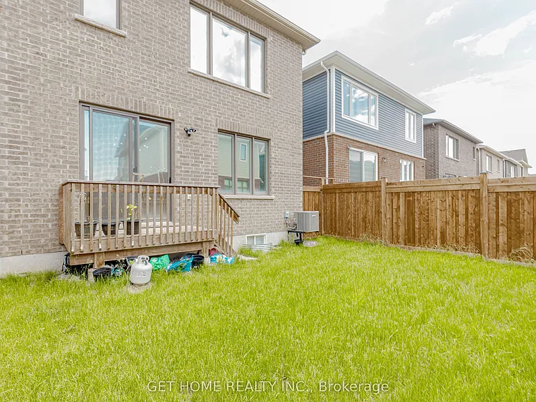 1338 Kovachik Blvd — Photo 47