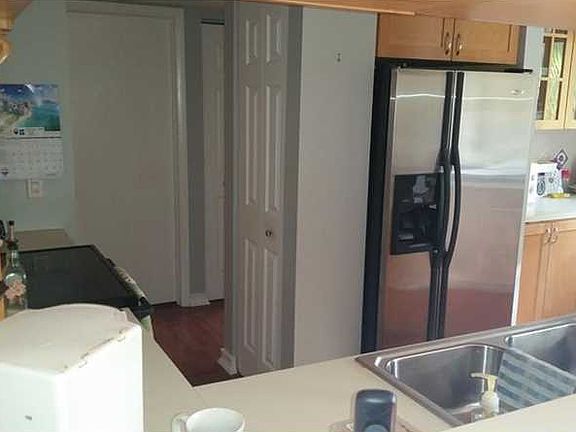 5th image of 6315 Gage Pl APT 305B