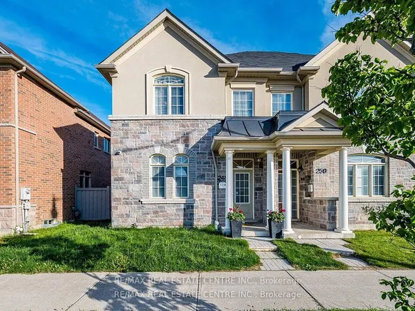 248 Inspire Blvd, Brampton, ON L6R 3Z3