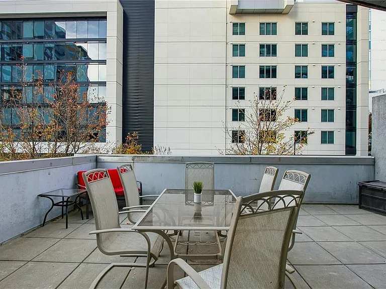 44 Peachtree Pl NW #424 — Photo 25