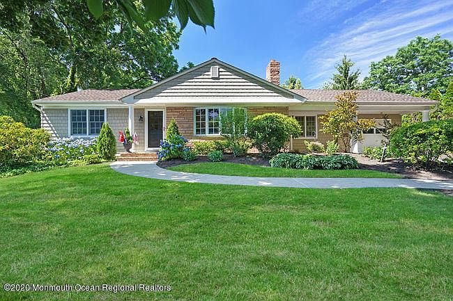 1st image of 29 Court Dr