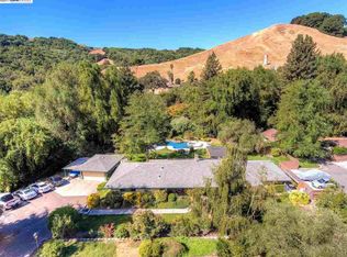 9556 Crow Canyon Rd, Castro Valley, CA 94552