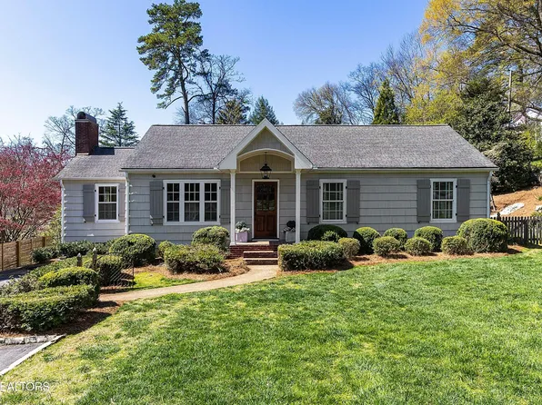 1007 SW Southgate Rd, Knoxville, TN 37919