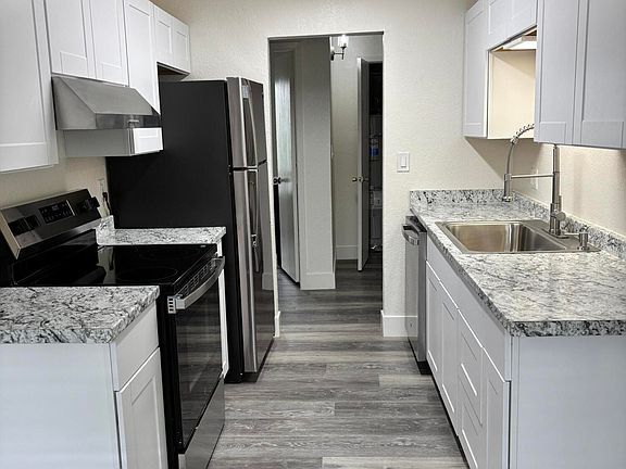 4th image of 3909 Clear Acre Ln APT 33