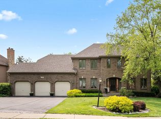 840 Wildrose Dr, Cary, IL 60013