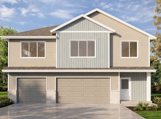 6150 18th St S, Fargo, ND 58104