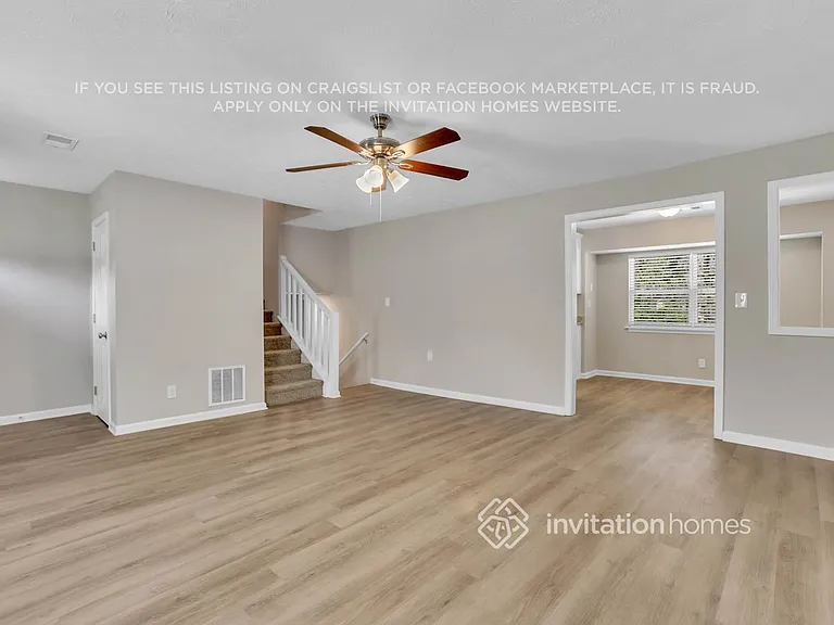 3742 Saddle Ridge Dr — Photo 6
