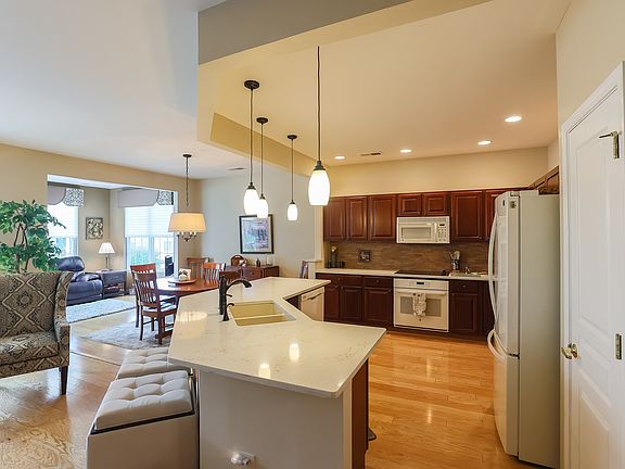 4th image of 11751 Covey Ln
