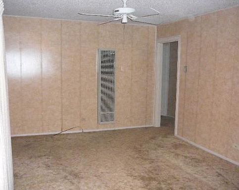 2nd image of 1118 CLOWER ST