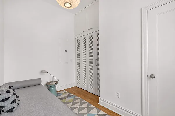 Rented by Sotheby's International Realty | media 25