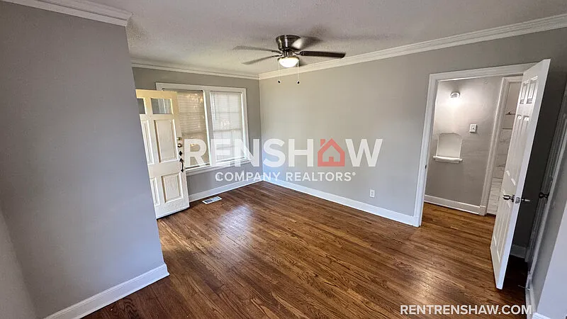 3 bed, 2.0 bath, 1389 sqft, $1,495 — Photo 3