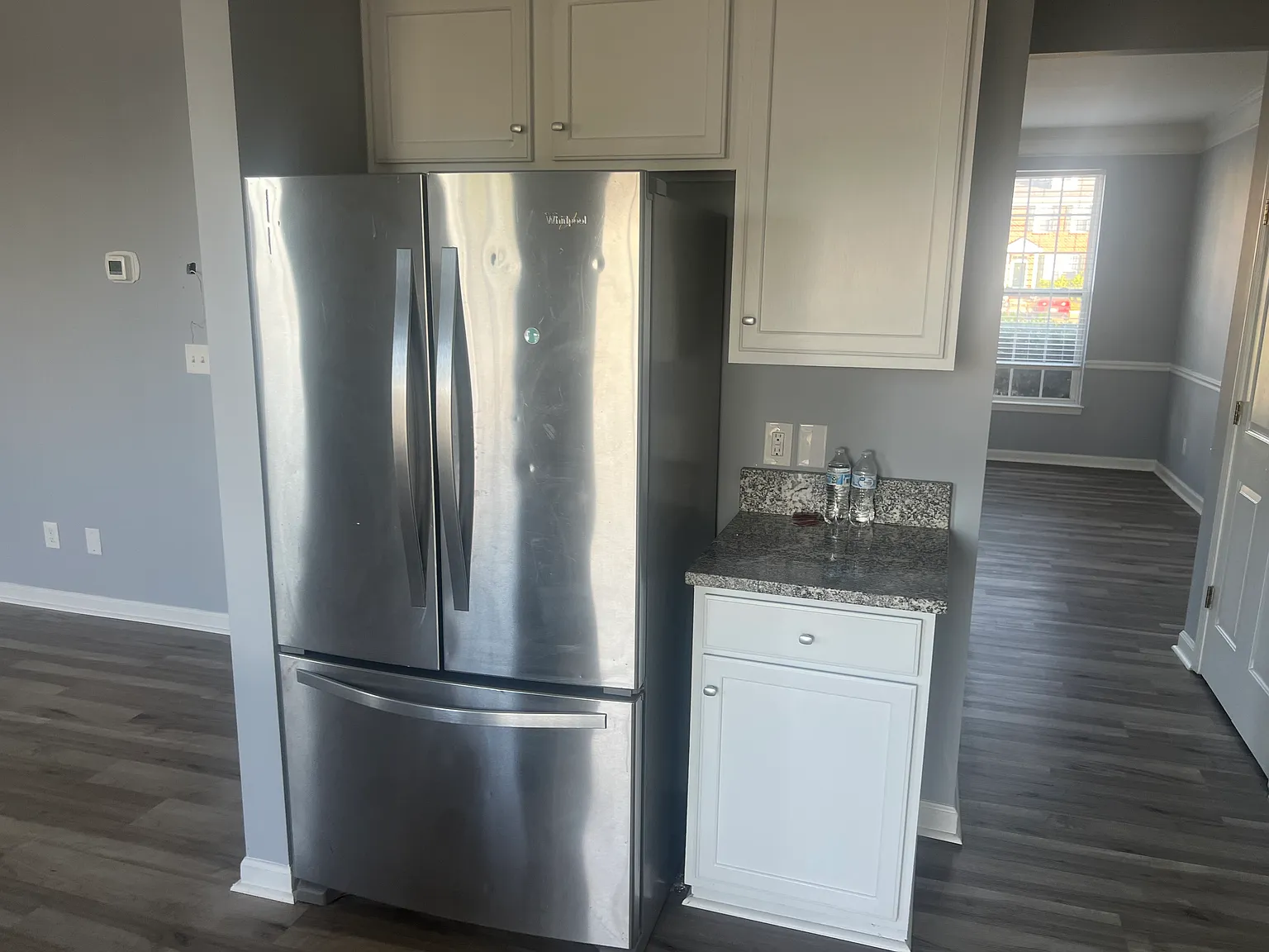 3 bed, 2.5 bath, 1716 sqft, $1,725 — Photo 4