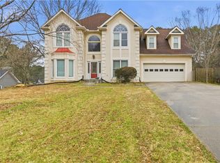 3730 Glen Ian Dr, Loganville, GA 30052