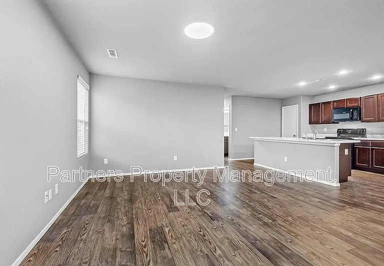 234 E Anabranch Ct #1 — Photo 8