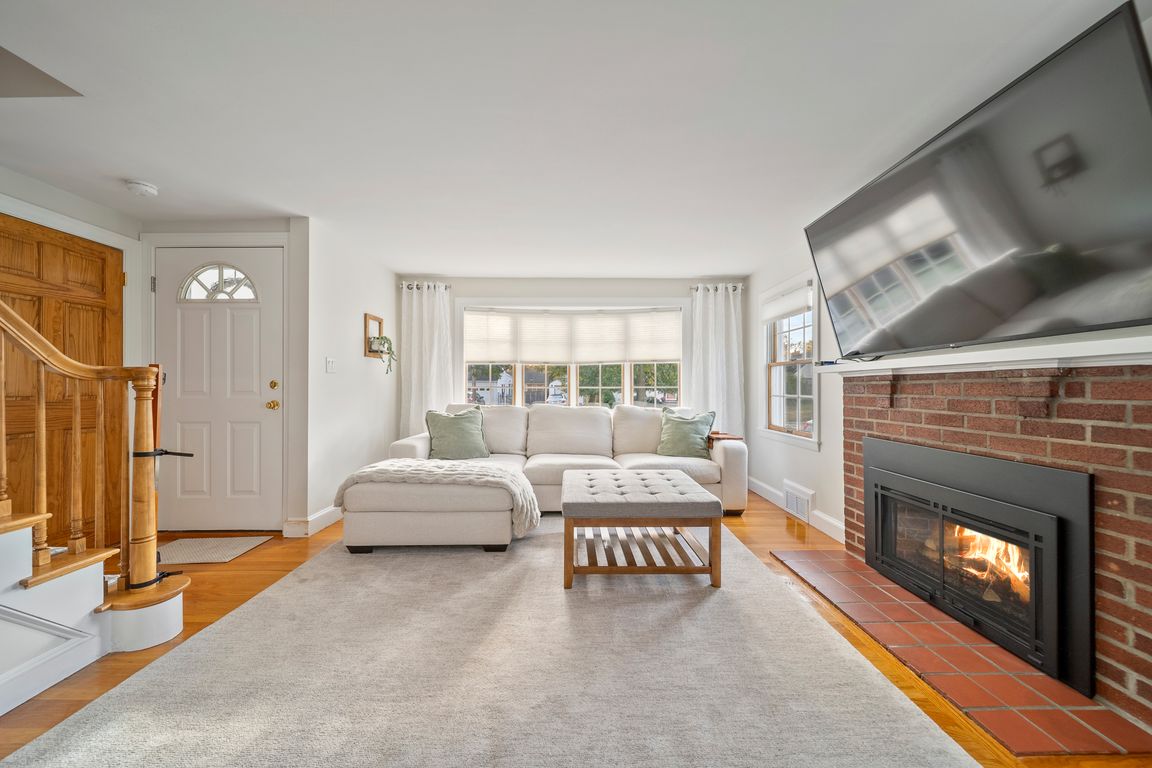 next background image