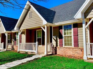 2104 10th St, Lubbock, TX 79401