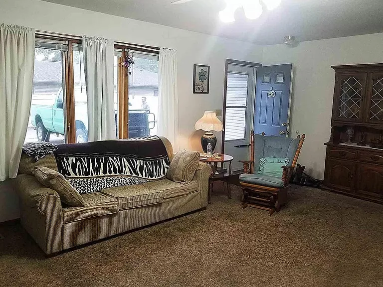 507 Apple Hill Way — Photo 5