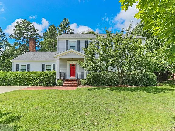 2nd image of 211 Cashwell Dr