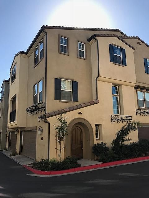 1st image of 608 S Gladys Ave Unit B