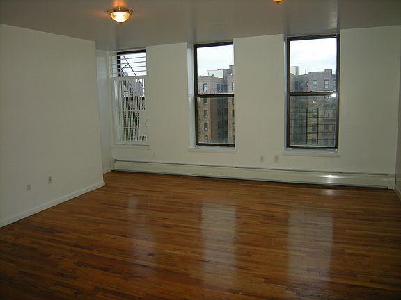 3rd image of 1412 Franklin Ave APT 3A