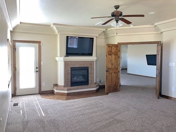 2nd image of 2666 I Rd